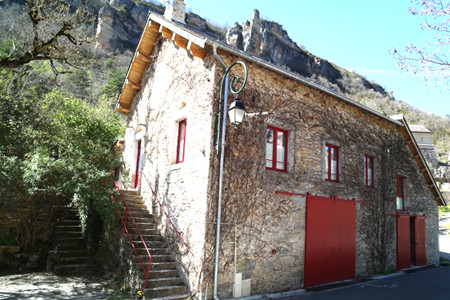 Photo du gîte à louer pour 3 ou 4 personnes dans les gorges du Tarn